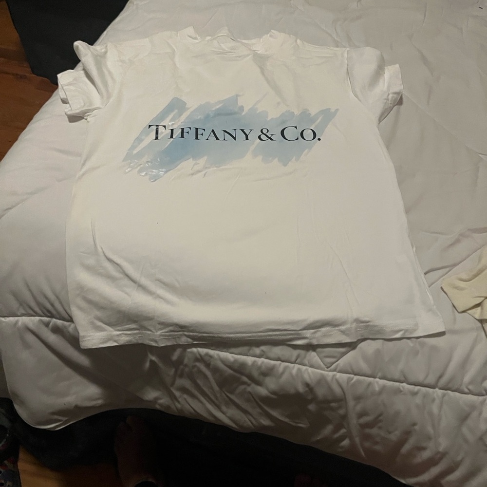 Tiffany & Co. Kids Tee in White and Blue